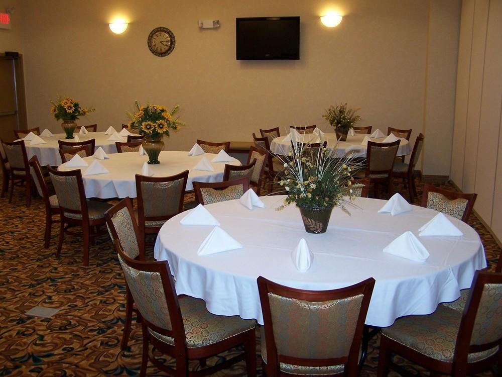 Country Inn & Suites By Radisson, Wilson, Nc Exterior photo